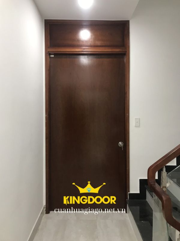 Cửa gỗ MDF Veneer có ô thoáng