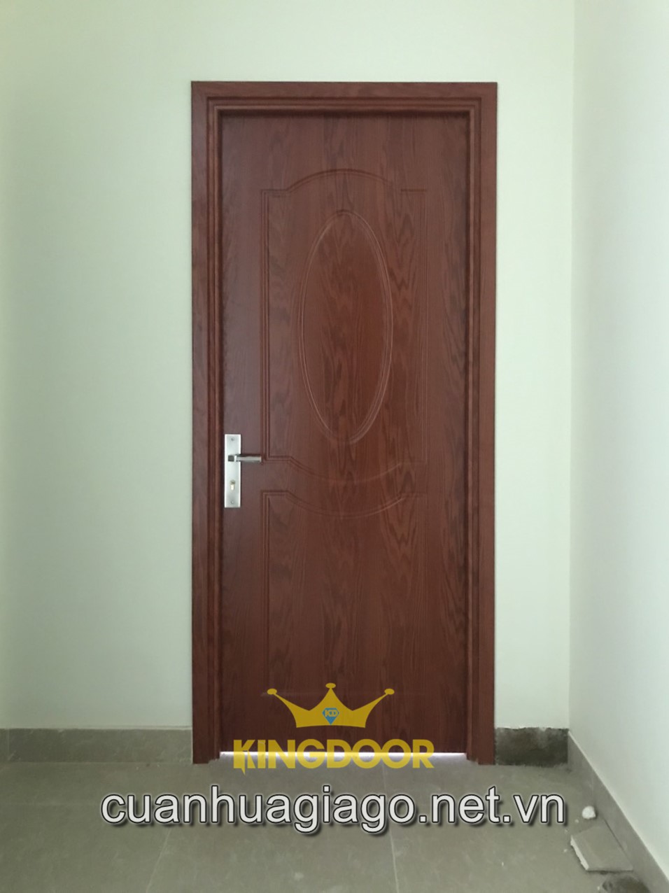 Mẫu cửa nhựa sơn vân gỗ cao cấp