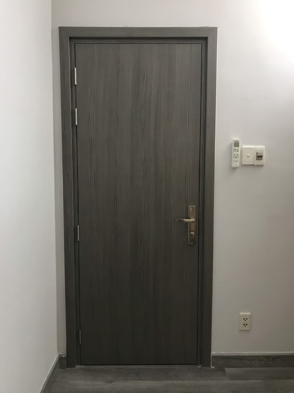 Cửa nhựa Composite