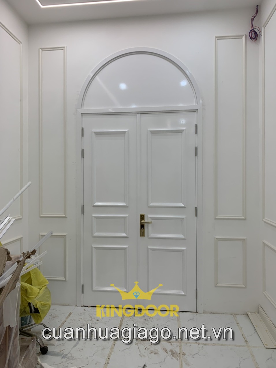 Mẫu cửa vòm ô fix