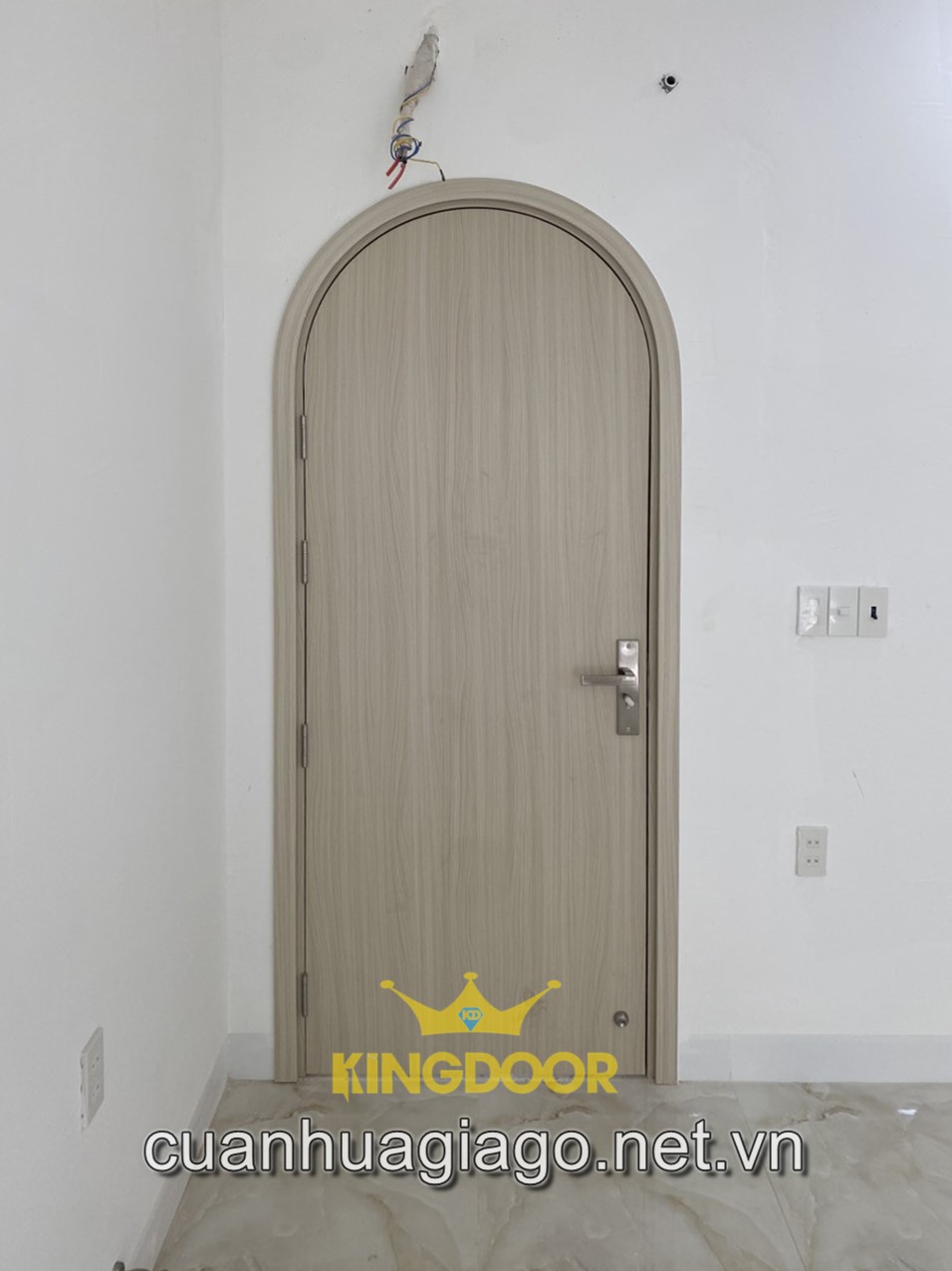 Cửa vòm nhựa Composite Nha Trang