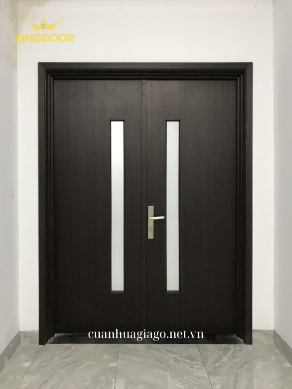 Cửa nhựa Composite 2 cánh ô kính