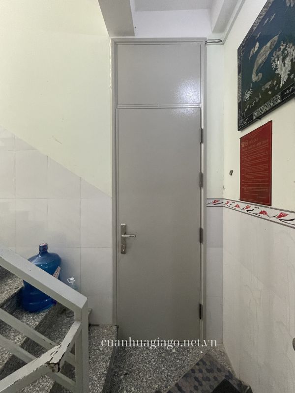 Cửa thép chống cháy ô thoáng
